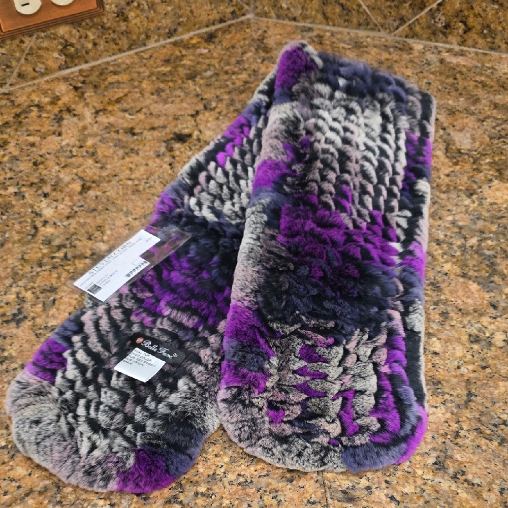 NWT Belle Fare Knitted Rex Rabbit Pull Thru Scarf